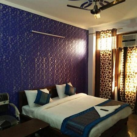 Airport Hotel Green Heights 뉴델리 외부 사진