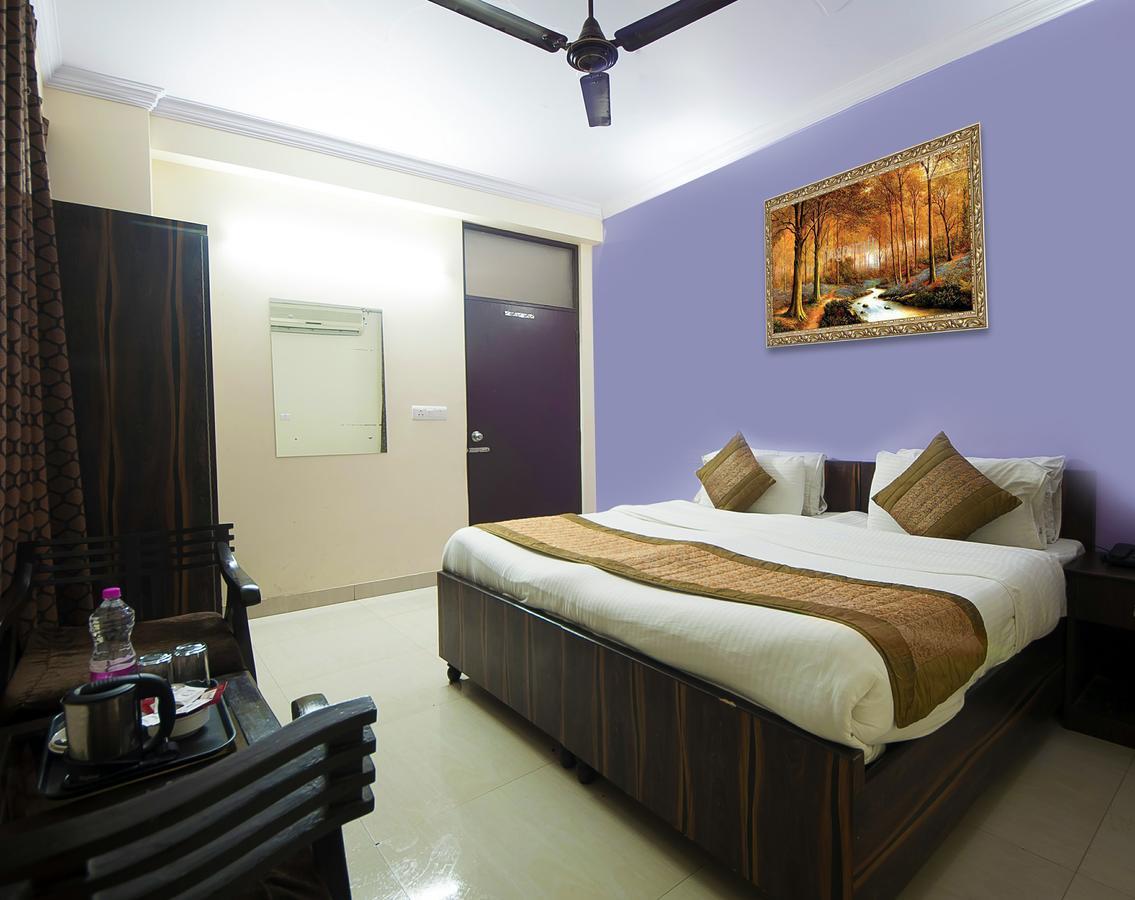 Airport Hotel Green Heights 뉴델리 외부 사진