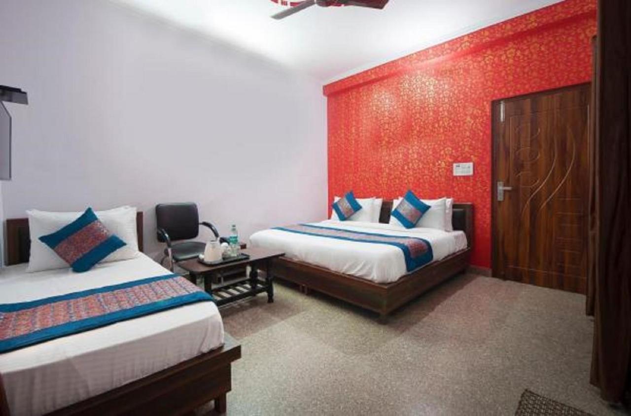 Airport Hotel Green Heights 뉴델리 외부 사진